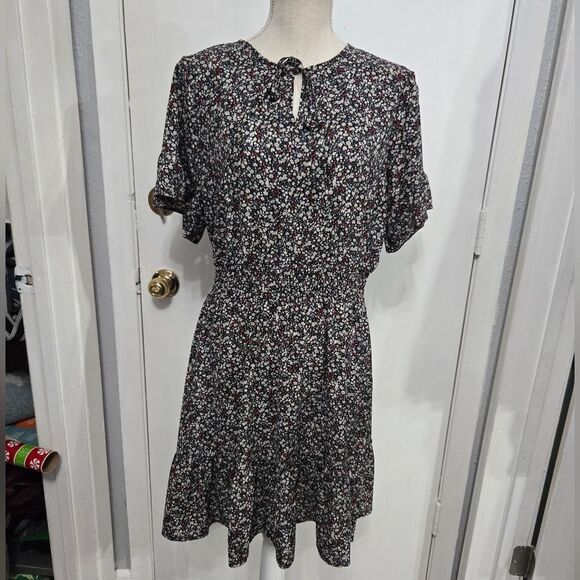 PRETTYGARDEN Women's Summer Boho Dress Casual Short Sleeve Ruffle Floral sz L - Picture 6 of 10